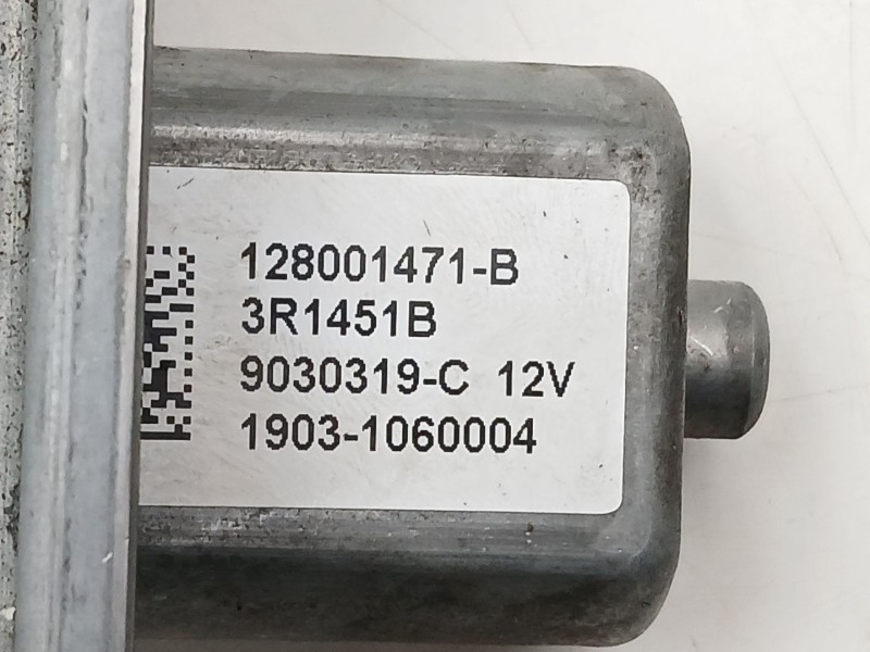 Recambio de elevalunas delantero derecho para renault captur referencia OEM IAM 807200713R  128001471B