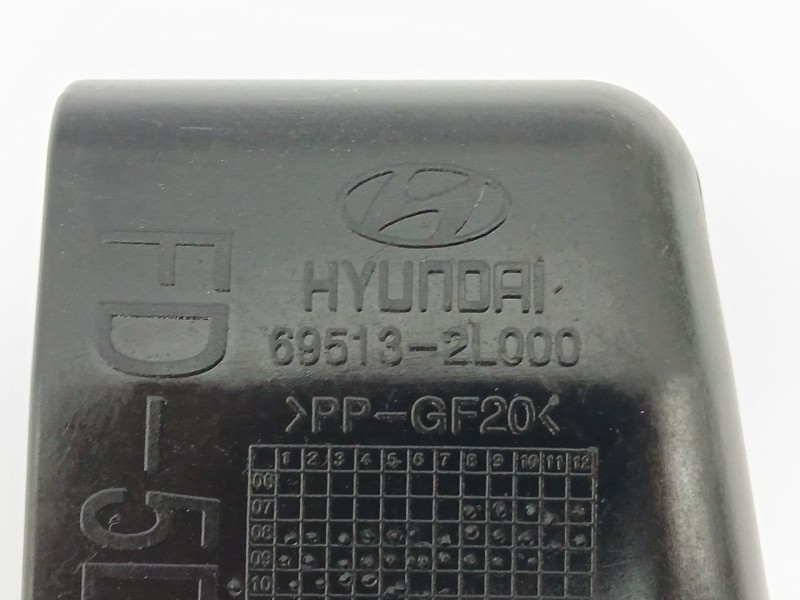 Recambio de tapa exterior combustible para hyundai i30 classic referencia OEM IAM 695132L000 AM51U27936AJ AM51R405A02ABXWAA