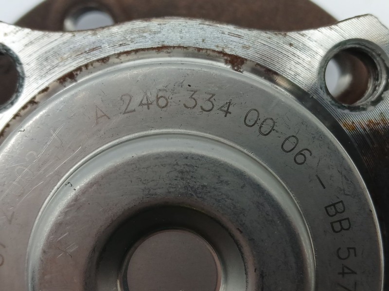 Recambio de buje para mercedes-benz clase b sports tourer (w246, w242) b 180 cdi (246.200) referencia OEM IAM A2463340006  