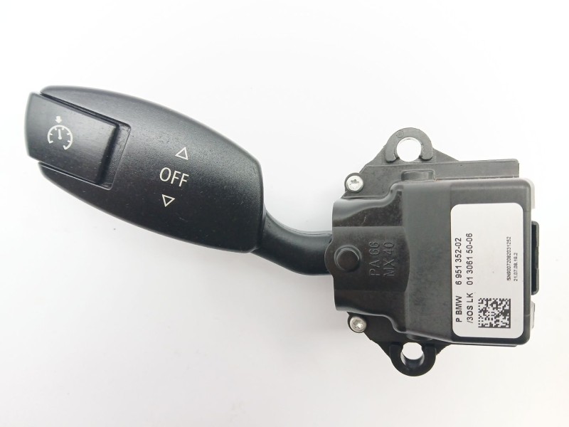 Recambio de mando multifuncion para bmw 5 touring (e61) 523 i referencia OEM IAM 695135202  