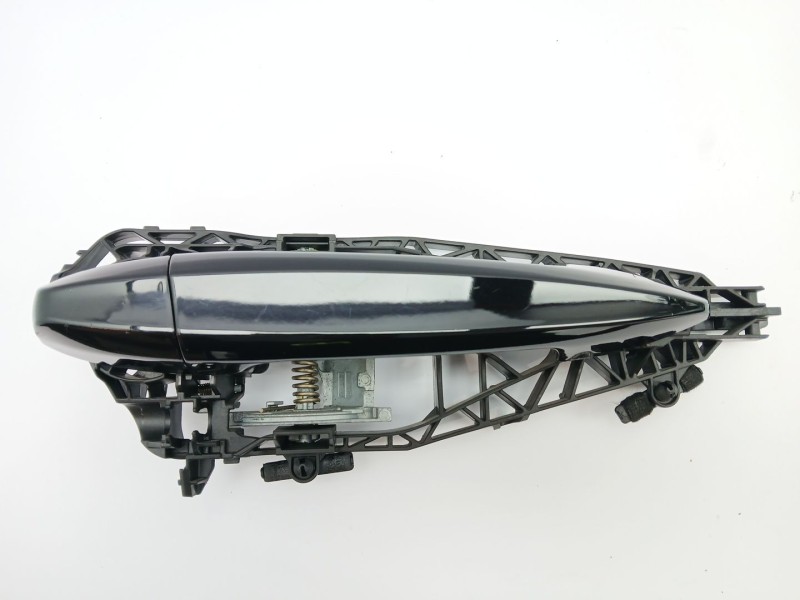 Recambio de maneta exterior delantera derecha para bmw x1 (f48) sdrive 18 d referencia OEM IAM 51217401210  