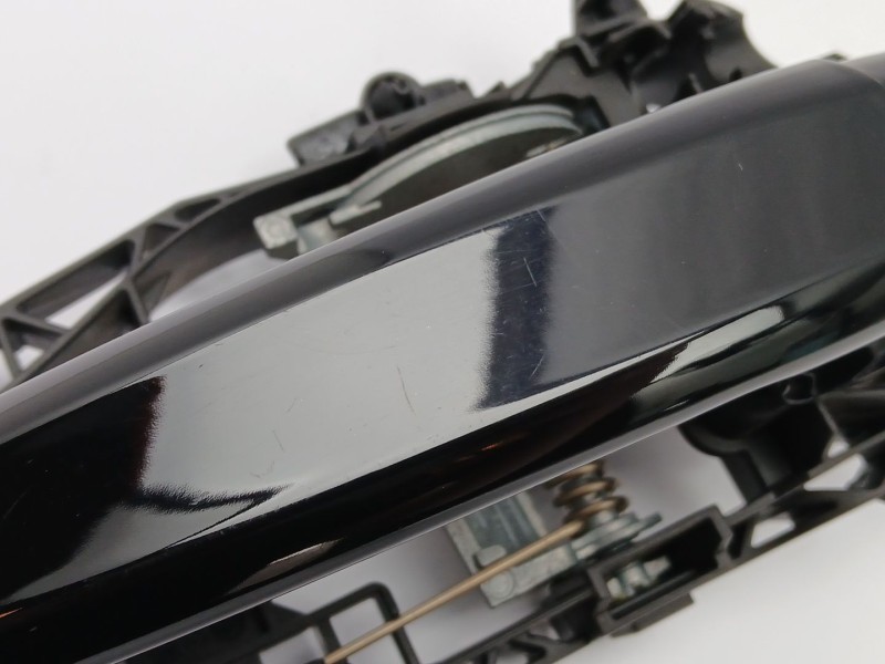 Recambio de maneta exterior delantera derecha para bmw x1 (f48) sdrive 18 d referencia OEM IAM 51217401210  