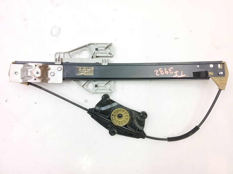 Recambio de elevalunas trasero izquierdo para audi a4 b8 avant (8k5) 1.8 tfsi quattro referencia OEM IAM 8K0839461A  