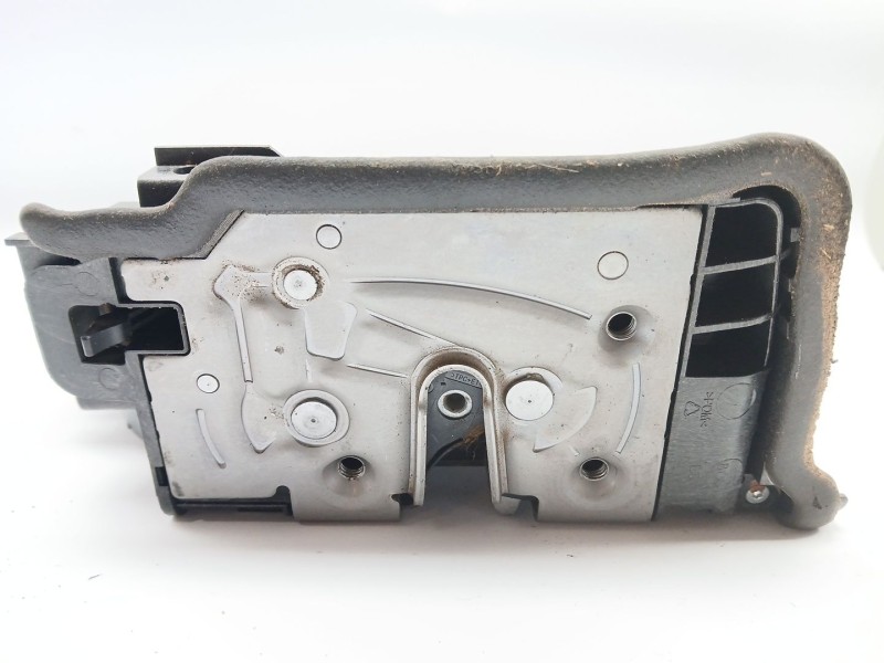 Recambio de cerradura puerta trasera izquierda para bmw x1 (f48) sdrive 18 d referencia OEM IAM 5122728193912  728193912
