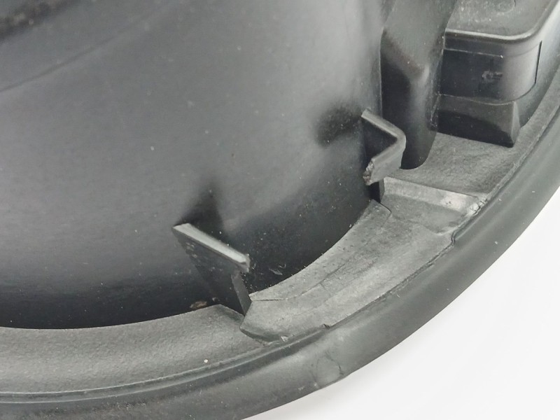 Recambio de tapa exterior combustible para opel mokka / mokka x (j13) 1.6 cdti (_76) referencia OEM IAM 95147032  13501151