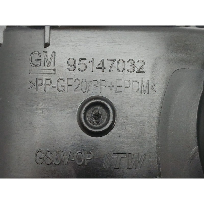 Recambio de tapa exterior combustible para opel mokka / mokka x (j13) 1.6 cdti (_76) referencia OEM IAM 95147032  13501151