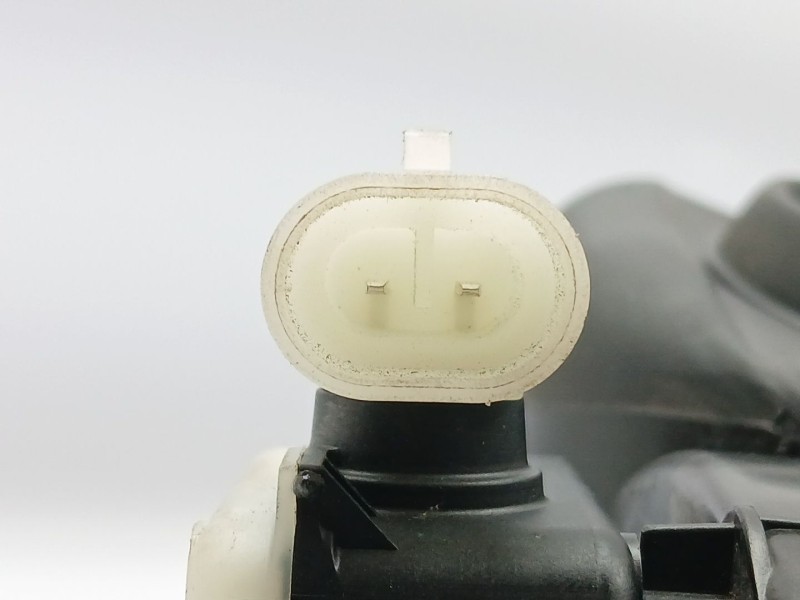 Recambio de tapa exterior combustible para opel mokka / mokka x (j13) 1.6 cdti (_76) referencia OEM IAM 95147032  13501151