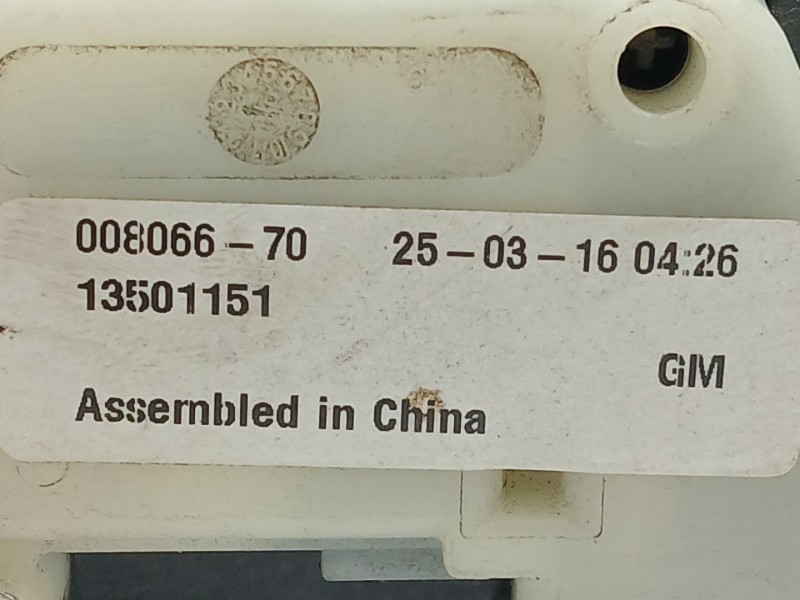 Recambio de tapa exterior combustible para opel mokka / mokka x (j13) 1.6 cdti (_76) referencia OEM IAM 95147032  13501151