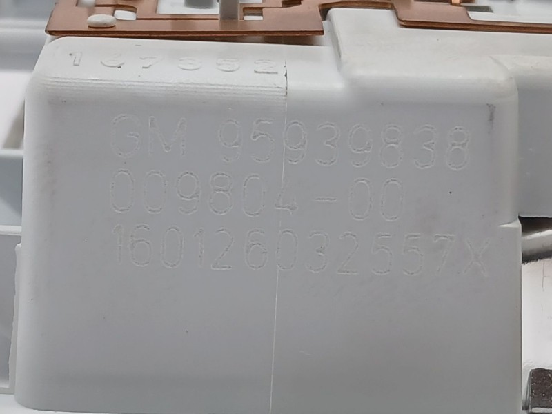 Recambio de luz interior para opel mokka / mokka x (j13) 1.6 cdti (_76) referencia OEM IAM 42348379  95939838