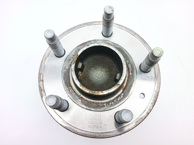 Recambio de buje para opel mokka / mokka x (j13) 1.6 cdti (_76) referencia OEM IAM 13593158  