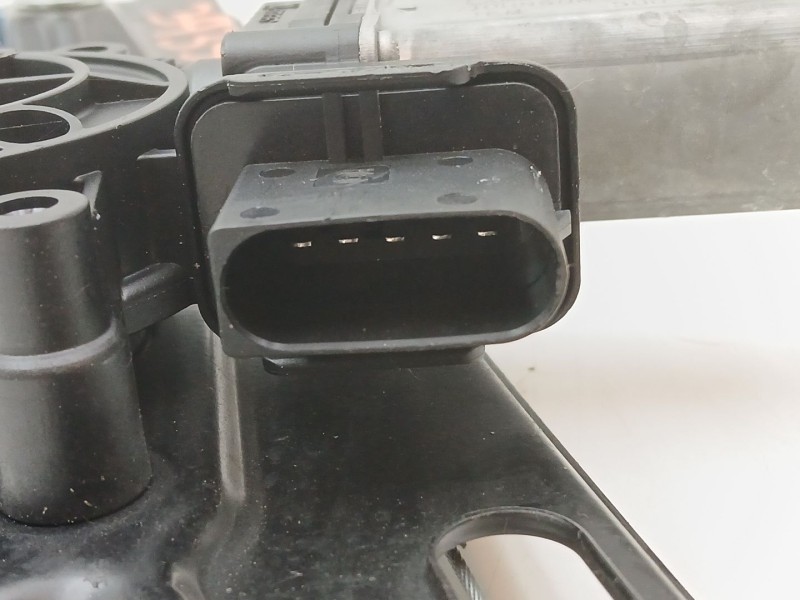 Recambio de elevalunas delantero izquierdo para bmw x1 (f48) sdrive 18 d referencia OEM IAM 734951307 19995YY0625 71019003