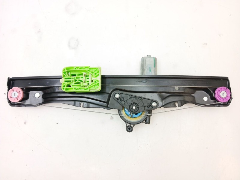 Recambio de elevalunas trasero derecho para bmw x1 (f48) sdrive 18 d referencia OEM IAM 746349204 19995YY0625 71019003