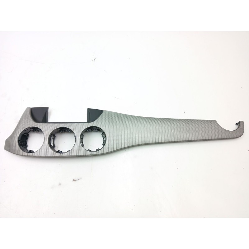 Recambio de moldura para mercedes-benz clase b sports tourer (w246, w242) b 180 cdi (246.200) referencia OEM IAM A2466800371  