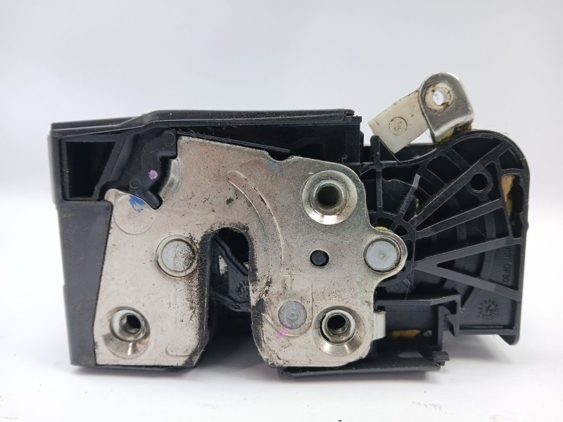 Recambio de cerradura puerta delantera derecha para dacia sandero ii 1.5 dci referencia OEM IAM 805026816R  