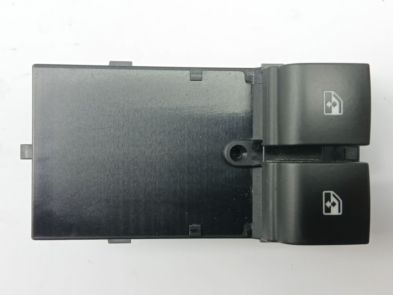 Recambio de mando elevalunas delantero izquierdo para opel astra k (b16) 1.6 turbo (68) referencia OEM IAM 13305978  