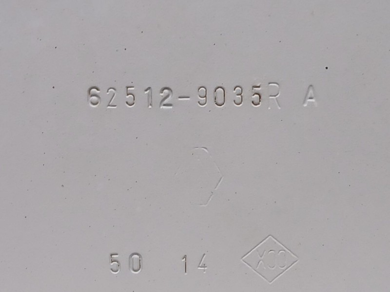 Recambio de panel frontal para dacia sandero ii 1.5 dci referencia OEM IAM 625129035R  