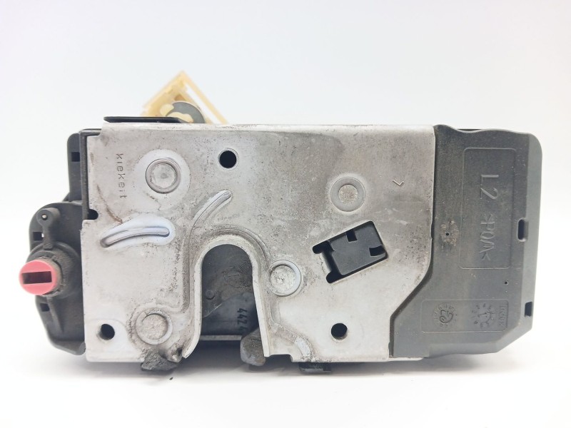 Recambio de cerradura puerta trasera derecha para opel astra h berlina sport referencia OEM IAM 13128115  