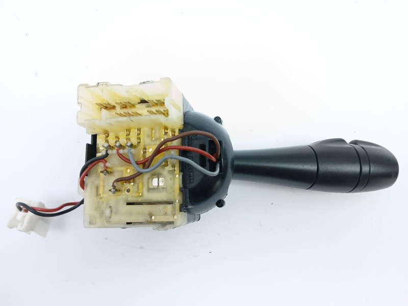 Recambio de mando luces para renault clio iv (bh_) 1.5 dci 90 referencia OEM IAM 8201167992  