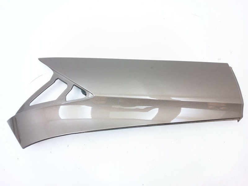 Recambio de molduras traseras para ford grand c-max (dxa/cb7, dxa/ceu) 1.0 ecoboost referencia OEM IAM AM51U29613AW  AM51U29613A