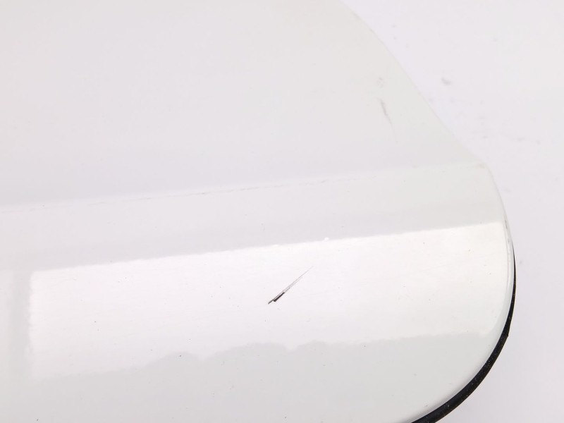 Recambio de tapa exterior combustible para opel astra k sports tourer (b16) 1.4 turbo (35) referencia OEM IAM 39061480  