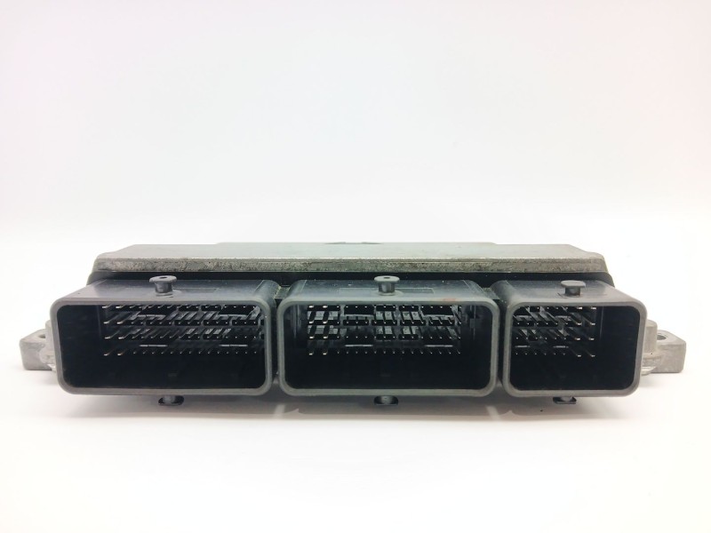 Recambio de centralita motor uce para renault clio iv (bh_) 0.9 tce 90 referencia OEM IAM 237102928R V29029647A 237102706R