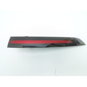 PILOTO TRASERO DERECHO 92402BE000 