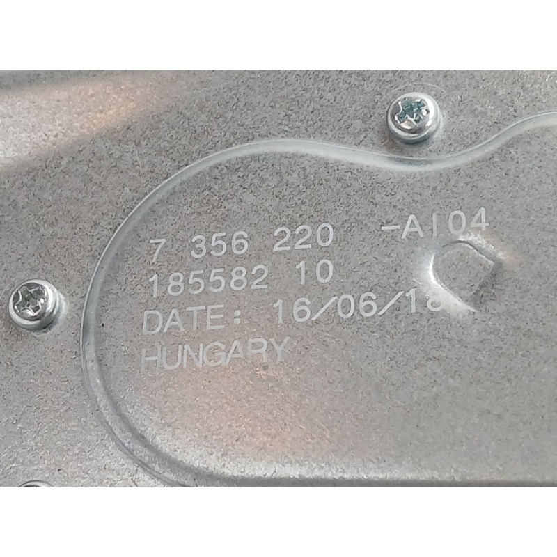 Recambio de motor limpia trasero para bmw x1 (f48) sdrive 18 d referencia OEM IAM 7356220AI04 18558210 7356220