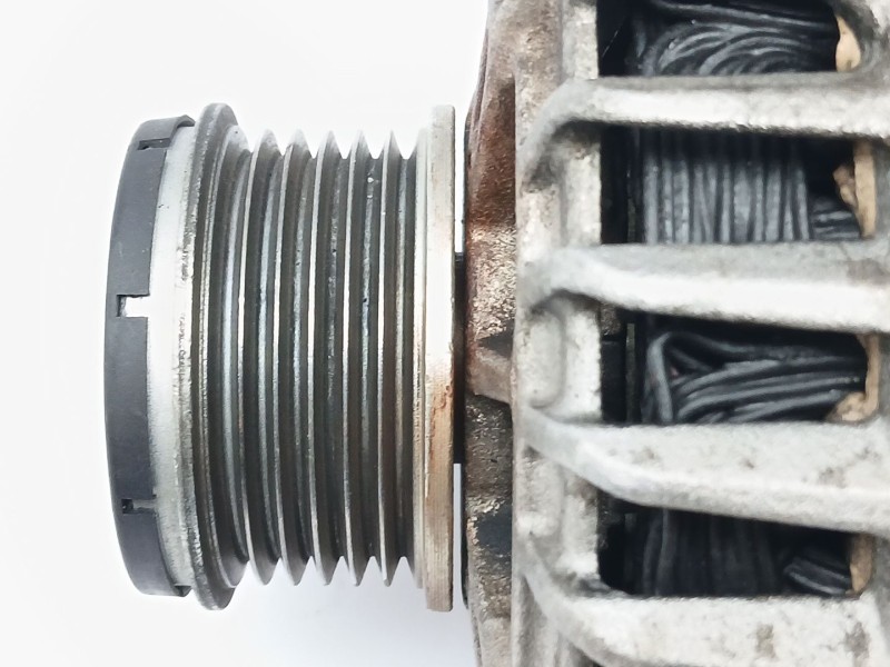 Recambio de alternador para opel insignia a (g09) 2.0 cdti (68) referencia OEM IAM LRA03583  