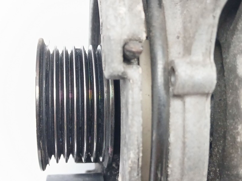 Recambio de alternador para bmw x1 (f48) sdrive 18 d referencia OEM IAM 8627124  1042119200