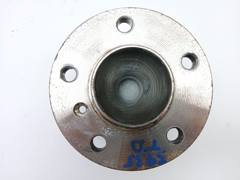 Recambio de buje para bmw x1 (f48) sdrive 18 d referencia OEM IAM 33406891924  