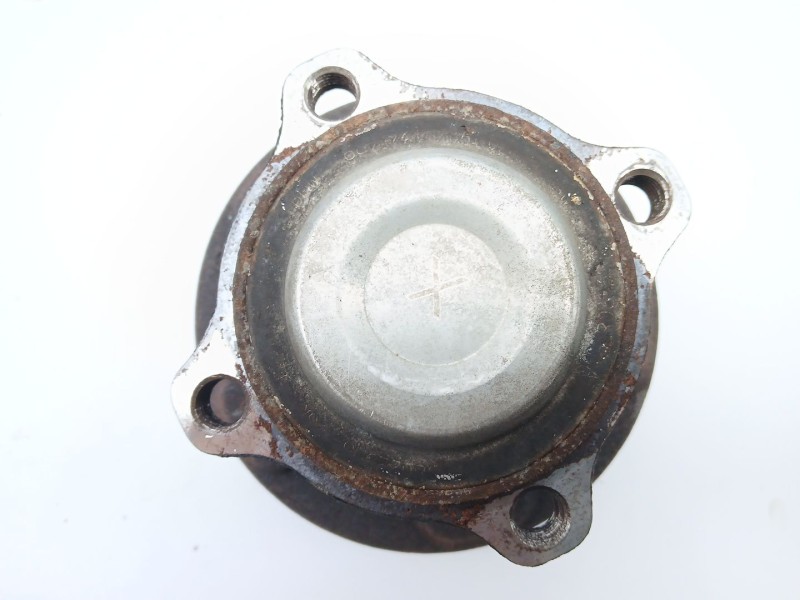 Recambio de buje para bmw x1 (f48) sdrive 18 d referencia OEM IAM 33406891924  