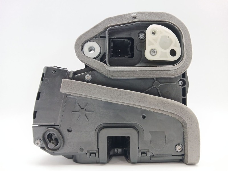 Recambio de cerradura puerta trasera derecha para opel astra k sports tourer (b16) 1.4 turbo (35) referencia OEM IAM 13598385  