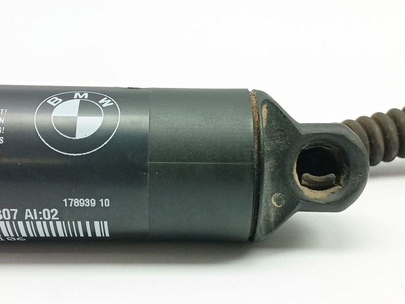 Recambio de amortiguadores maletero / porton para bmw x1 (f48) sdrive 18 d referencia OEM IAM 7481807  