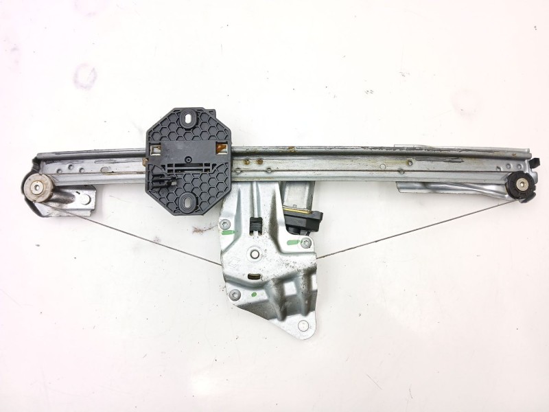 Recambio de elevalunas delantero derecho para dacia sandero ii 1.5 dci referencia OEM IAM 807209299R  