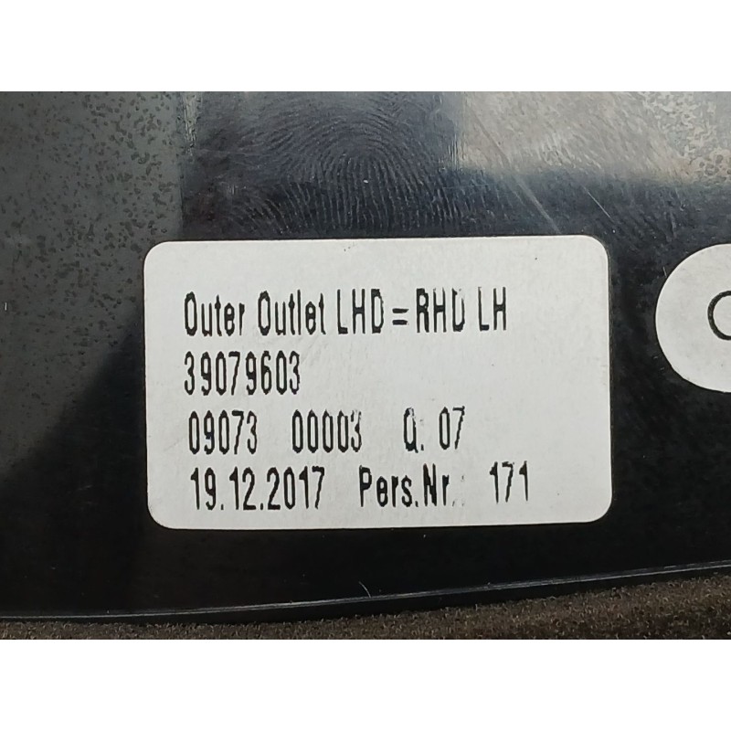 Recambio de rejilla aireadora para opel astra k sports tourer (b16) 1.4 turbo (35) referencia OEM IAM 39079603  