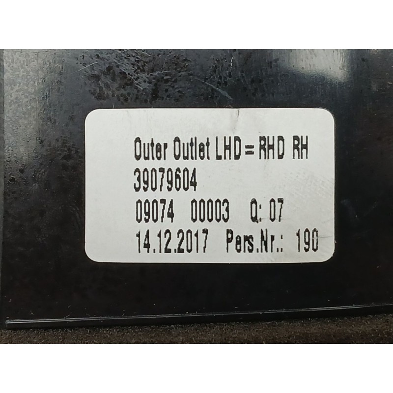 Recambio de rejilla aireadora para opel astra k sports tourer (b16) 1.4 turbo (35) referencia OEM IAM 39039739  39079604