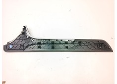 Recambio de moldura para jaguar xf i (x250) 3.0 d referencia OEM IAM 8X23F045D70A  E129634001 2