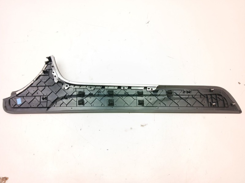 Recambio de moldura para jaguar xf i (x250) 3.0 d referencia OEM IAM 8X23F045D70A  E129634001