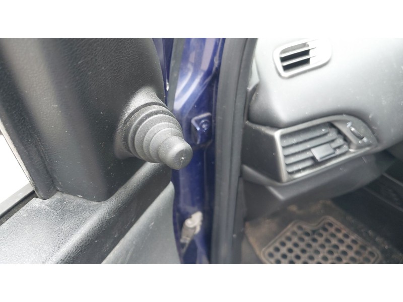 lancia ypsilon (312_) del año 2015