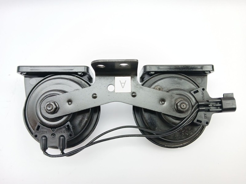 Recambio de claxon para jaguar xf i (x250) 3.0 d referencia OEM IAM CX2313A803AC  