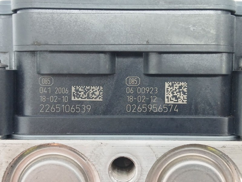 Recambio de abs para opel astra k sports tourer (b16) 1.4 turbo (35) referencia OEM IAM 39120573 39120573 323666362