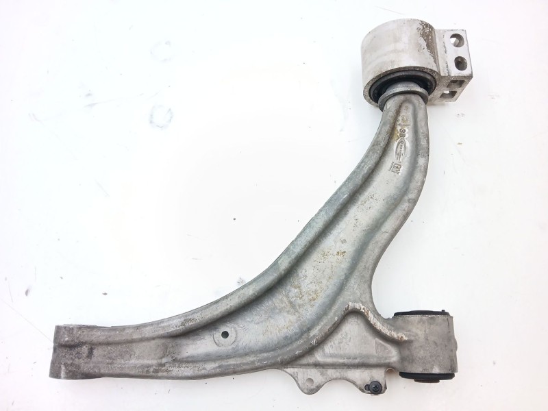 Recambio de brazo suspension inferior delantero izquierdo para opel astra k (b16) 1.6 turbo (68) referencia OEM IAM 13371818  