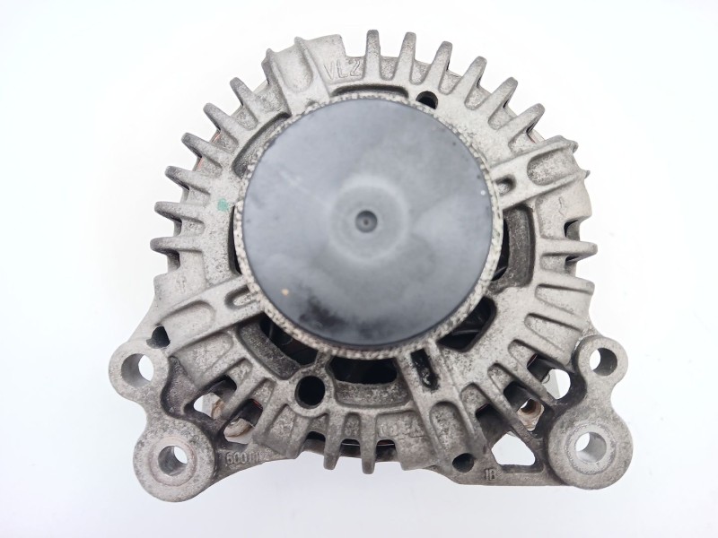 Recambio de alternador para seat leon (1p1) 1.9 tdi referencia OEM IAM 06F903023C 2542695G TG14C011