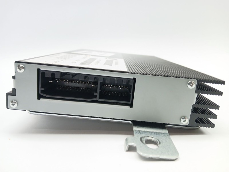 Recambio de modulo electronico para jeep cherokee (kl) 2.2 crd 4x4 referencia OEM IAM 68310851AA  68310863AA