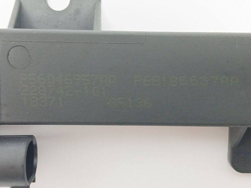 Recambio de modulo electronico para jeep cherokee (kl) 2.2 crd 4x4 referencia OEM IAM P56046957AA  P68186637AA