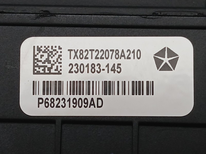 Recambio de modulo electronico para jeep cherokee (kl) 2.2 crd 4x4 referencia OEM IAM P68231909AD  