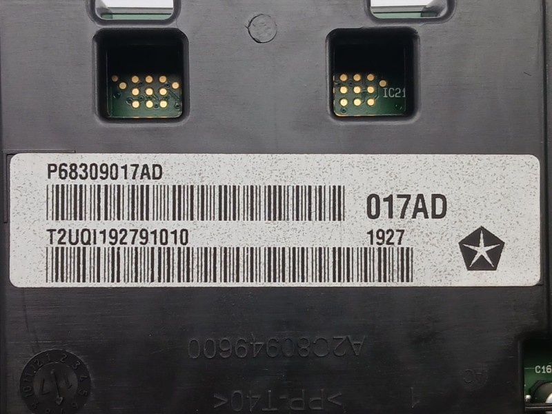Recambio de cuadro instrumentos para jeep cherokee (kl) 2.2 crd 4x4 referencia OEM IAM P68309017AD  