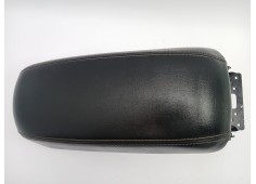 Recambio de apoyabrazos central para jeep cherokee (kl) 2.2 crd 4x4 referencia OEM IAM 2566561DX9HL1  