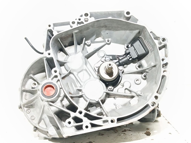 Recambio de caja cambios para peugeot partner tepee 1.6 bluehdi 100 referencia OEM IAM 20DR42  