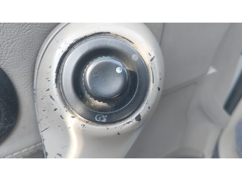 renault megane ii sedán (lm0/1_) del año 2005